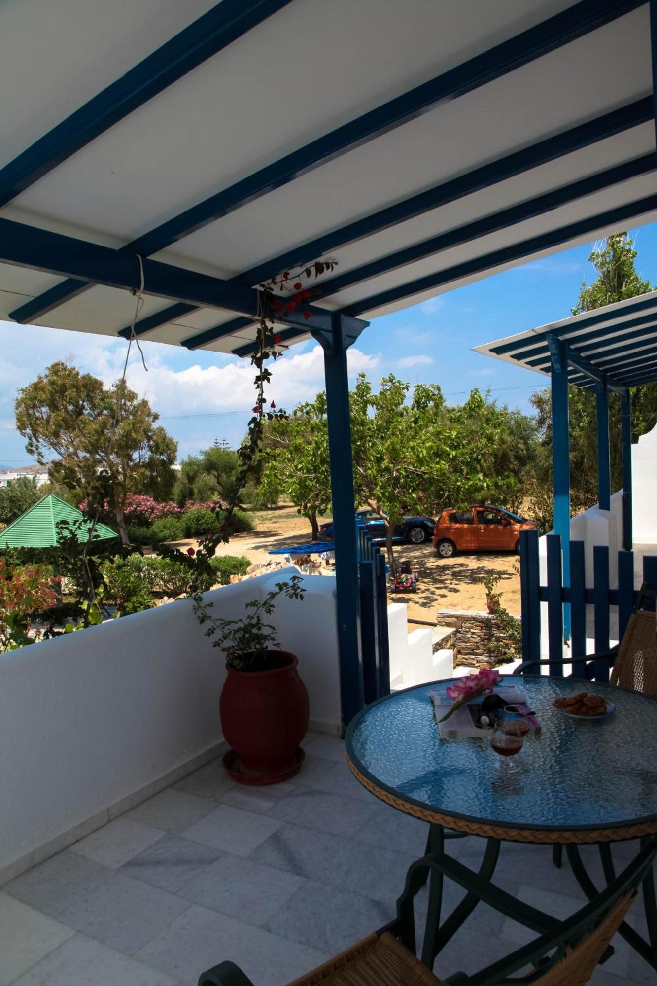 Maroussa Studios Agia Anna  Екстер'єр фото