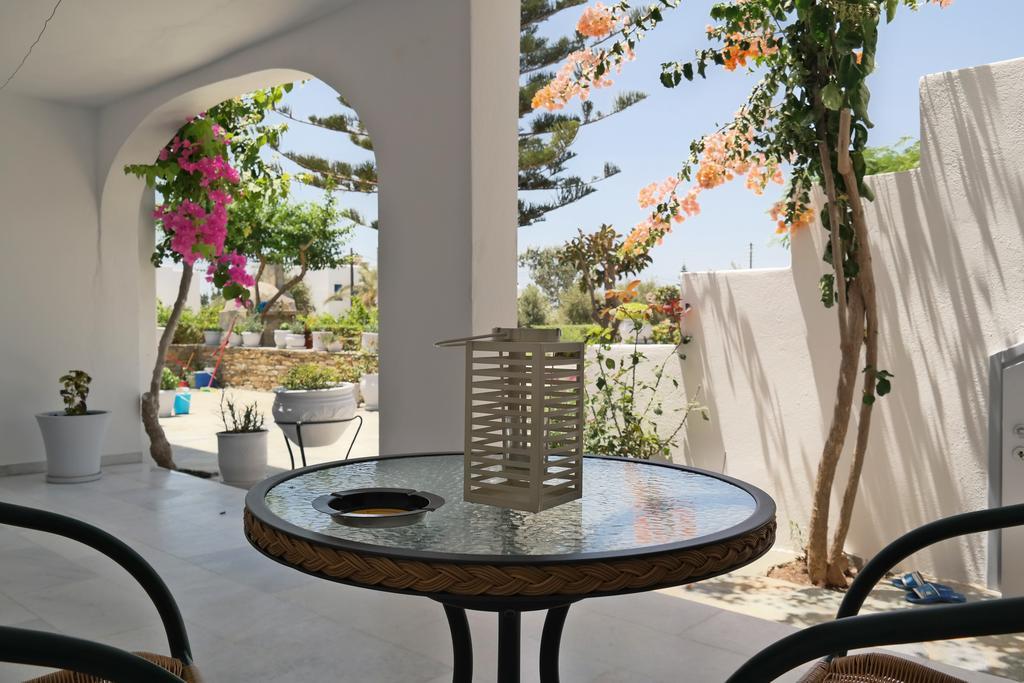 Maroussa Studios Agia Anna  Екстер'єр фото