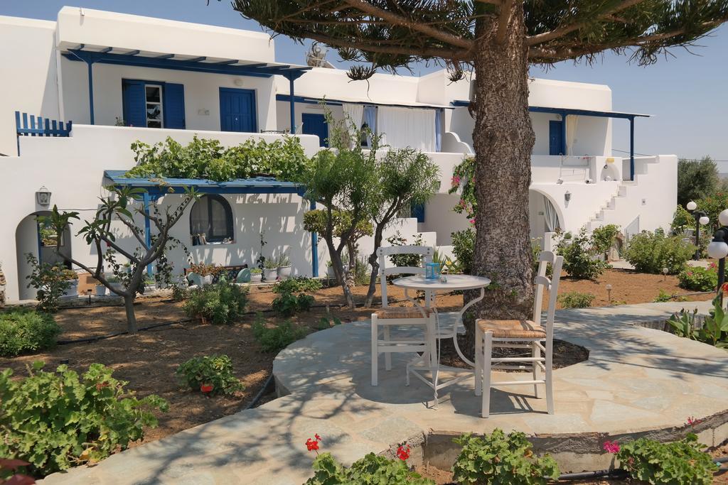 Maroussa Studios Agia Anna  Екстер'єр фото