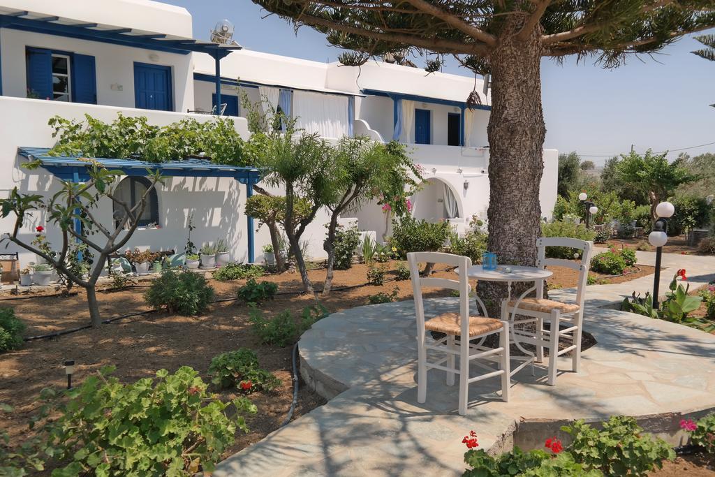 Maroussa Studios Agia Anna  Екстер'єр фото