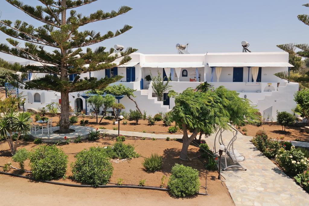 Maroussa Studios Agia Anna  Екстер'єр фото